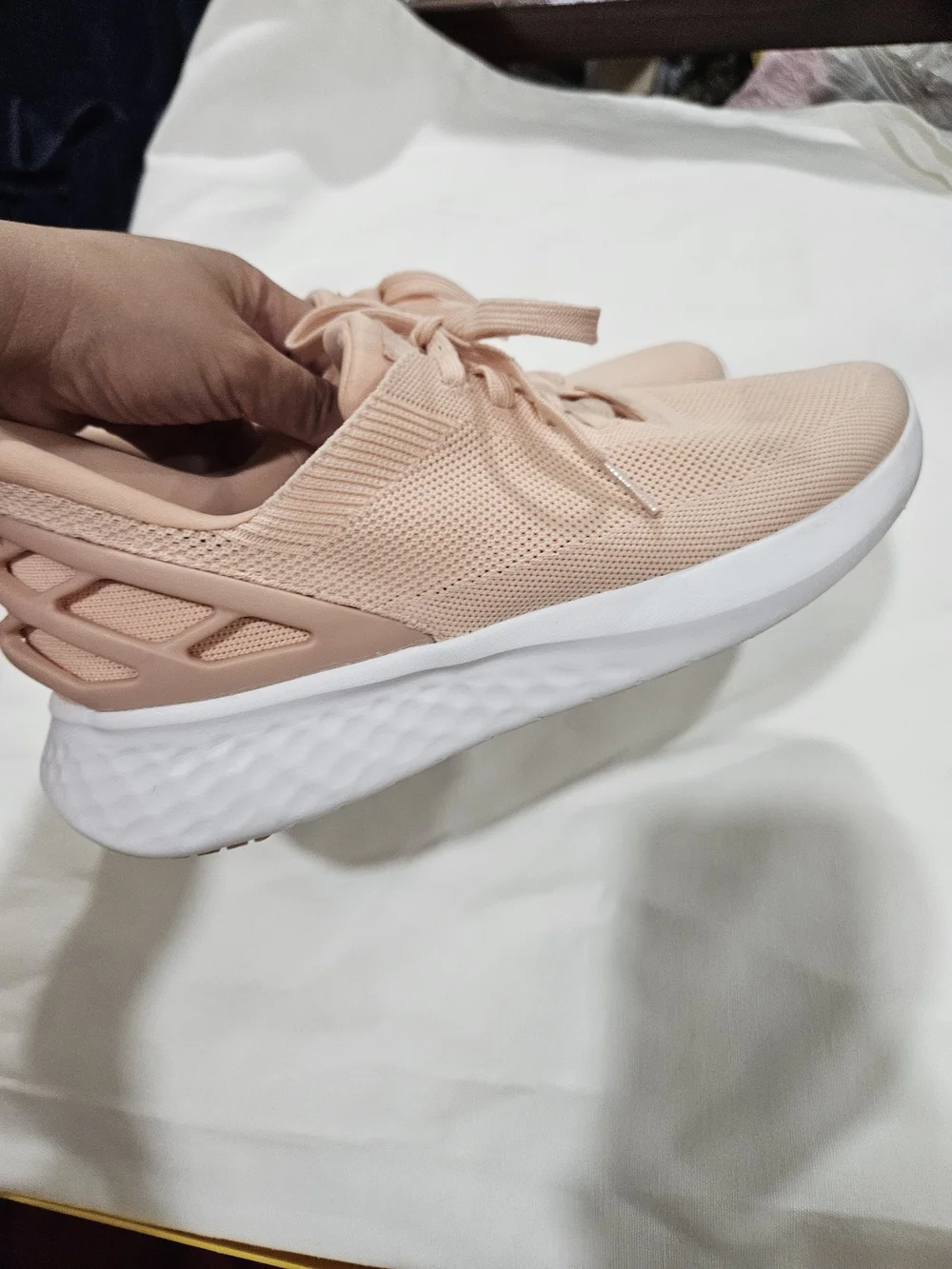 Kizik Women's Slip-On Athletic Sneakers - Blush Pink 9.5